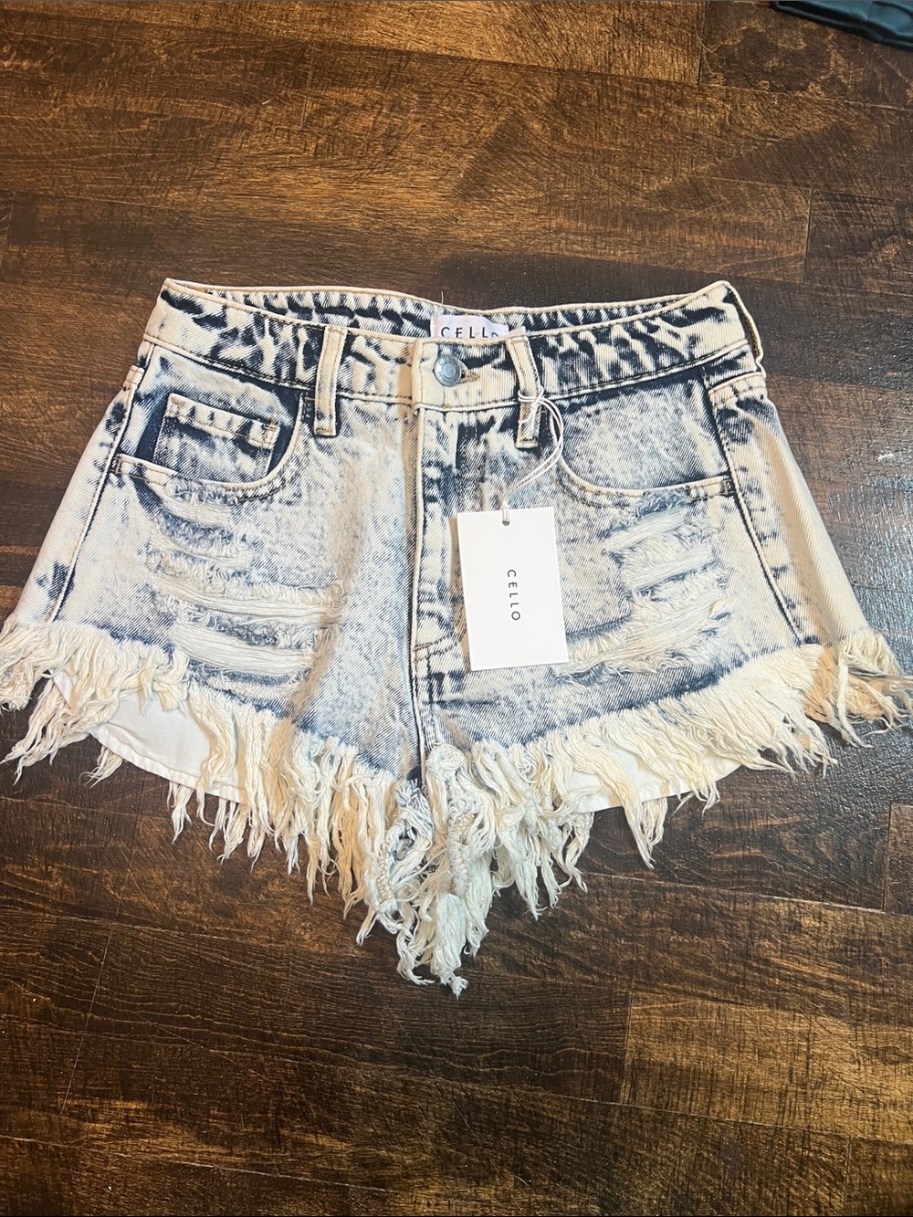 Cello Acid Wash Light Blue Distressed Frayed Hem Denim Shorts